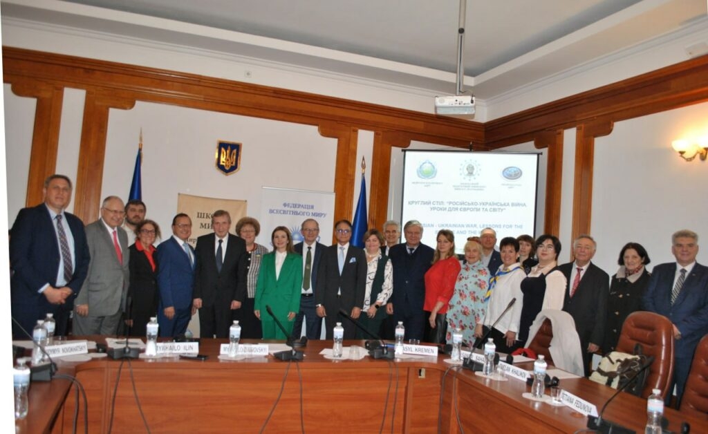 П’ять уроків для світу і для України